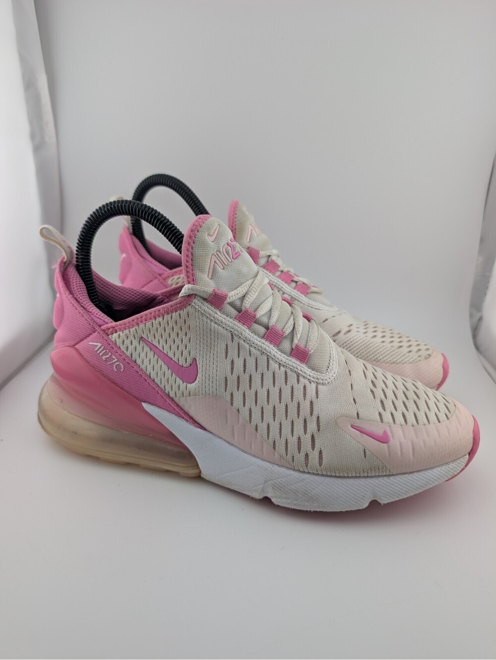 Nike Kids Size 5 Air Max 270 Pink And White Mesh Youth 5y